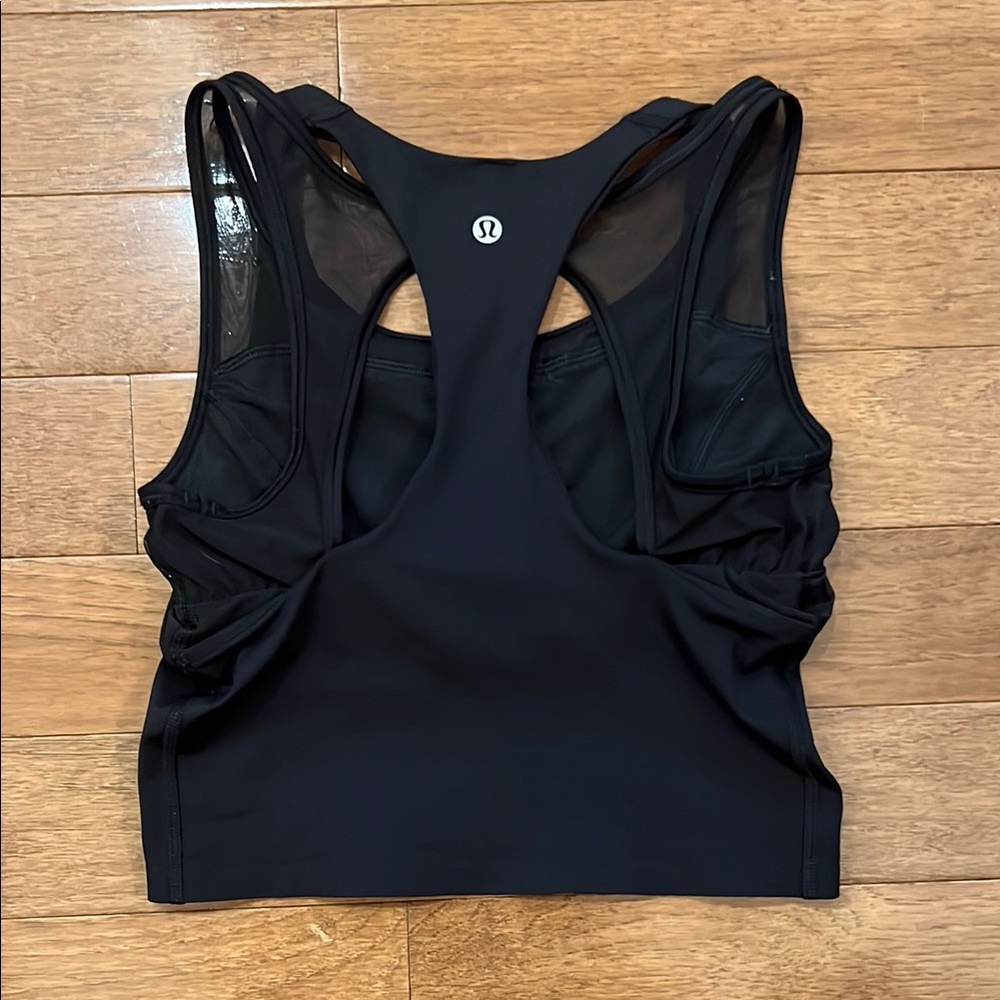 Size 2 Lululemon workout top with built in bra